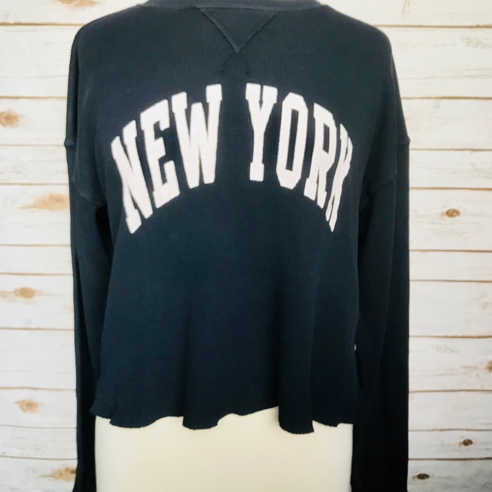 Brandy Melville John Galt Thermal Long Sleeve Top - Picture 2 of 8